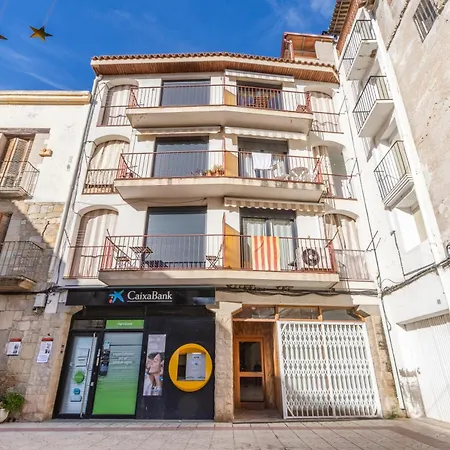 Apartament Cal Benet 3 *